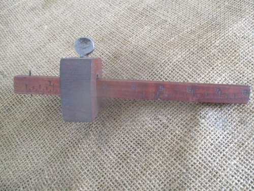 Beautiful Vintage Disston No 76 8" Carpenters Wood Marking Scribe.      Made In USA