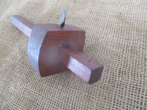 Beautiful Vintage Disston No 76 8" Carpenters Wood Marking Scribe.      Made In USA