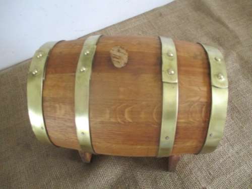 For Isak Bid Only - Beautiful Vintage Oak Wine Barrel With Brass Tap & Straps....