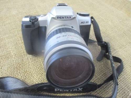 For Doepie Bid Only - Vintage Pentax 28 - 80 Lens                 2000