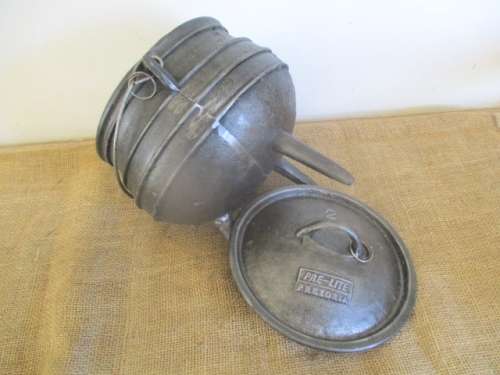 Characterful Vintage #2 Pre-Lite Pretoria 3 Legged Solid Cast Iron Potjie Pot