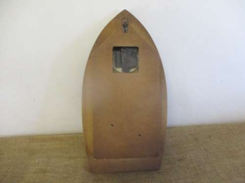 Beautiful Vintage Wall Hanging Fishing Boat Clock With Fine Detail    Working Order