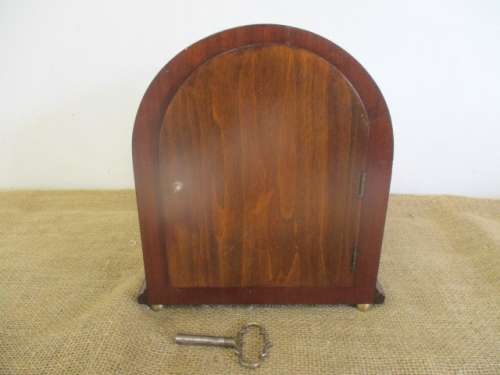 For Willem's Bid Only - Beautiful Vintage Mantel Clock With Key In Working Order