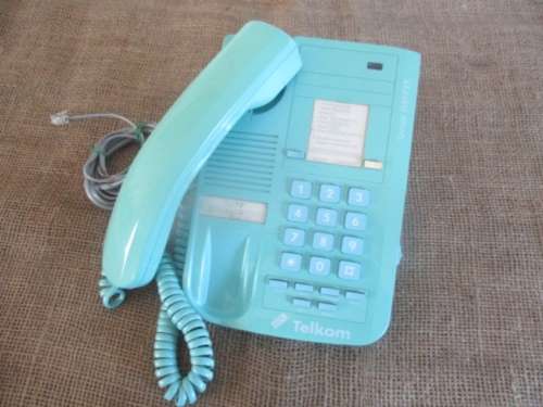 Bid For Bonjourparis Only - Beautiful Old Telkom Series 100 PIN Landline Telephone
