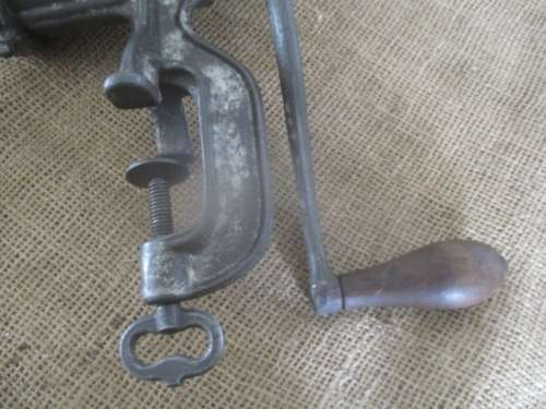 Lovely And Complete Vintage Cast Iron No 5 Husqvarna Reliance Meat Mincer      Made In Sweden