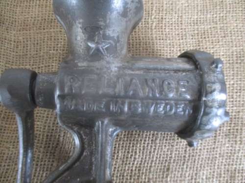 Lovely And Complete Vintage Cast Iron No 5 Husqvarna Reliance Meat Mincer      Made In Sweden