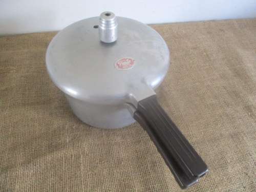Beautiful Vintage Presto Model 404 Pressure Cooker By National Pressure Cooker Co (England) Ltd