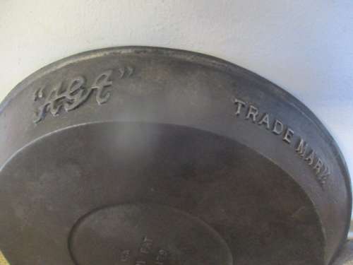 Very Rare Vintage AGA 10 1/2" Cast Iron Skillet
