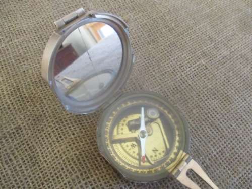 Beautiful Vintage Brass Stanley London Natural Sine Compass In LovelyTapped Wooden Box   +- 1940's