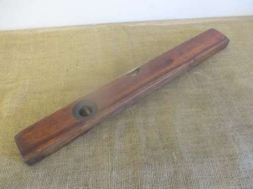 For Rameez Bid Only - Beautiful Vintage Wood And Brass Stanley No 0 Sweatheart 24" Spirit Level