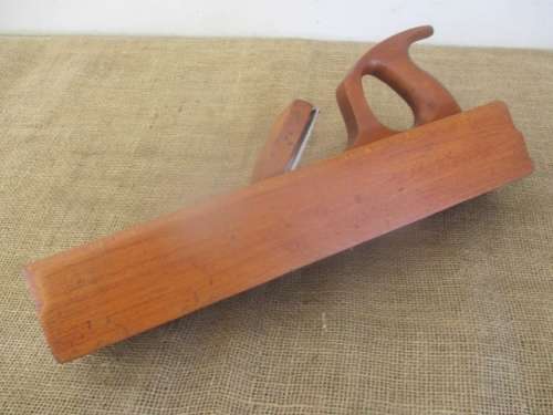 Brilliant Vintage 17" Solid Wooden Hand Plane         Early 1900's