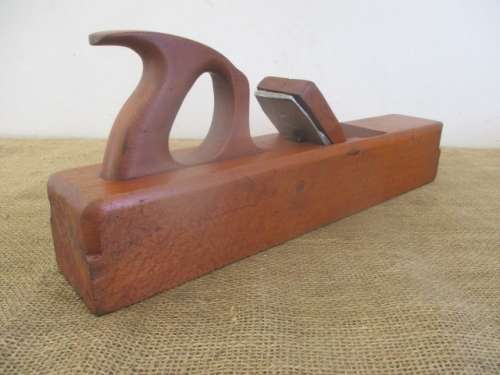 Brilliant Vintage 17" Solid Wooden Hand Plane         Early 1900's