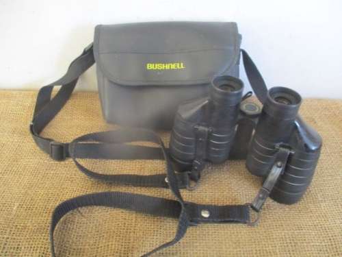 Vintage Bushnell InstaVision 7x35 490 FT. AT 1000 YDS Binocular With Shoulder Strap In Original Bag