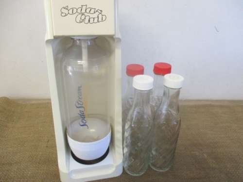 Soda Club Maker With Gas Bottle And Four Soda Stream Glass Bottles