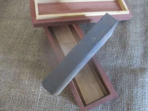 Nice To Have......This Double Sided Oil Grinding Stone In Wooden Box