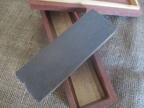 Nice To Have......This Double Sided Oil Grinding Stone In Wooden Box