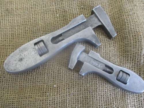 For Rameez Bid Only -Very Rare And Highly Collectable Vintage 6" & 4" Abingdon King Dick Adjustable