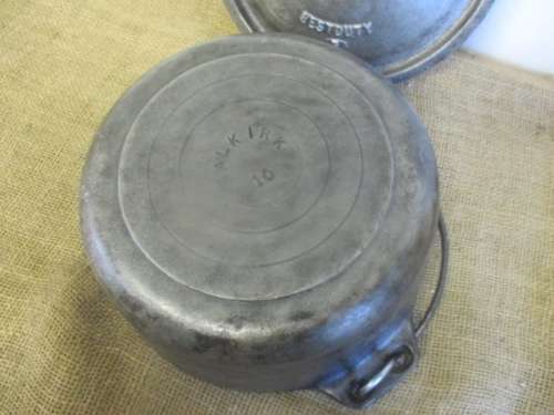 Simply The Best For Potbrood...... Real Good Size Cast Iron Flat Bottom Pot