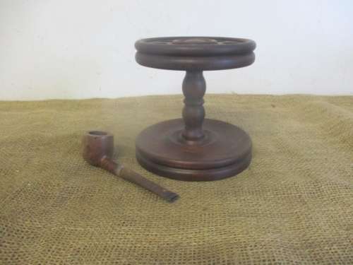 Nice Vintage Wooden Eight Pipe Stand With One Lonely Single Smoking Pipe