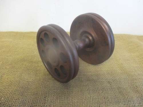 Nice Vintage Wooden Eight Pipe Stand With One Lonely Single Smoking Pipe