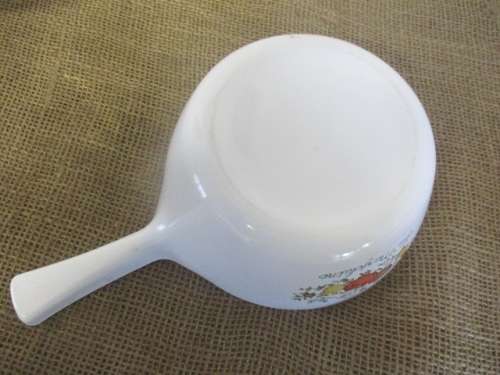 Beautiful Vintage La Marjolaine Corning Ware Spice O' Life P-82-B, 1 1/2 pint Lidded Dish     USA