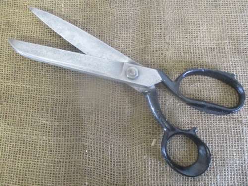Rare Size - Vintage 12" Garantito Martellato Tailor's Shears       Made In Italy