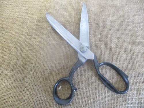 Rare Size - Vintage 12" Garantito Martellato Tailor's Shears       Made In Italy