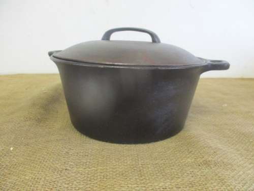 Undoubtedly The Best For Potbrood.....Nice Size Taiwan 41/2 Qt Dutch Oven Cast Iron Flat Bottom Pot