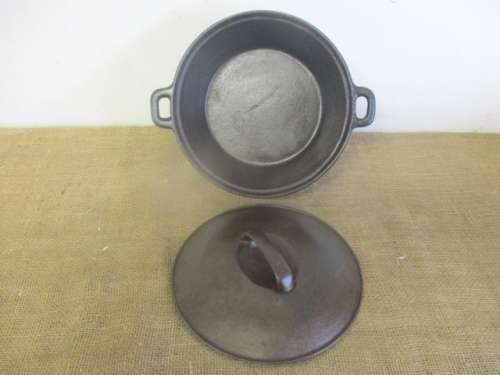 Undoubtedly The Best For Potbrood.....Nice Size Taiwan 41/2 Qt Dutch Oven Cast Iron Flat Bottom Pot