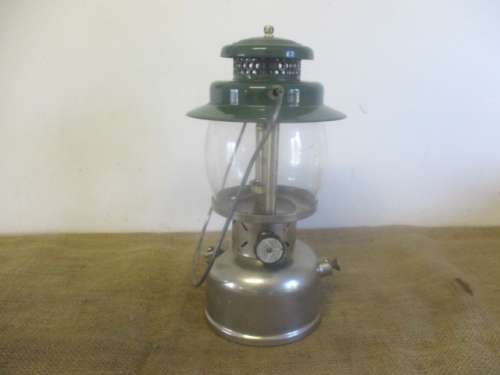 "The Sunshine Of The Night".... Beautiful Coleman Empire 237 Kerosen Lantern    USA