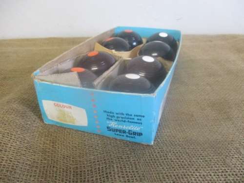 Beautiful Vintage "Henselite" Junior Biased Carpet Bowls Set                Approx 1960's