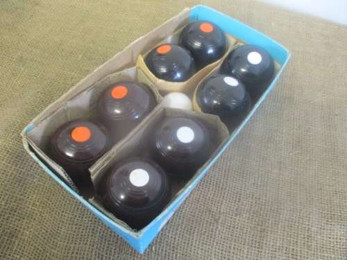 Beautiful Vintage "Henselite" Junior Biased Carpet Bowls Set                Approx 1960's