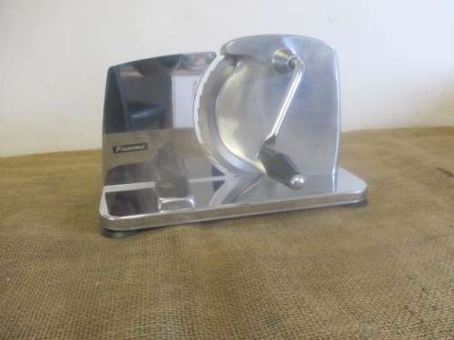Lovely Vintage Pineware Stainless Bread Slicer