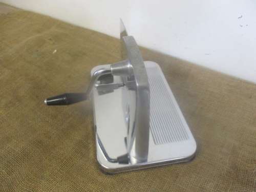 Lovely Vintage Pineware Stainless Bread Slicer