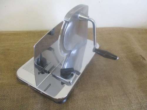 Lovely Vintage Pineware Stainless Bread Slicer