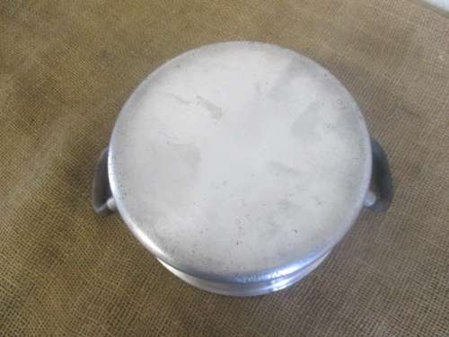Very Rare Genuine Vintage Pure Aluminum Pyramid 54 4 Pint Lidded Pot   Made In England