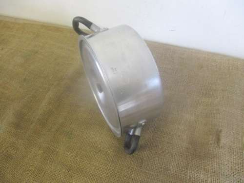 Very Rare Genuine Vintage Pure Aluminum Pyramid 54 4 Pint Lidded Pot   Made In England