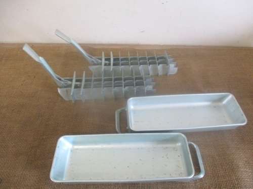 Set Of Two Excellent Vintage Aluminum Frigidaire Quickube Ice Cube Trays