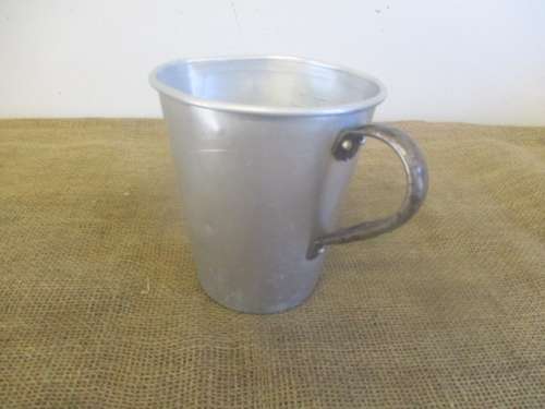 Lovely Vintage Aluminum 1Liter Measuring Jug