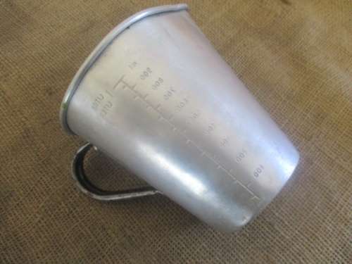 Lovely Vintage Aluminum 1Liter Measuring Jug