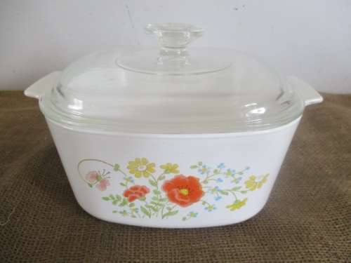 Beautiful Vintage Corning Ware Wild Flower A-3-B  3 Quart Lidded Dish