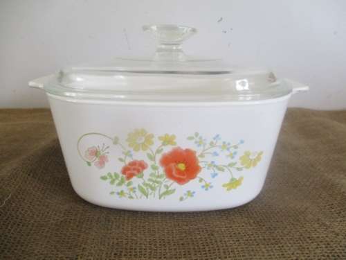 Beautiful Vintage Corning Ware Wild Flower A-3-B  3 Quart Lidded Dish