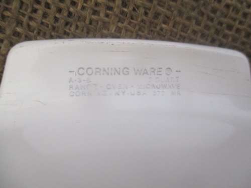 Beautiful Vintage Corning Ware Wild Flower A-3-B  3 Quart Lidded Dish