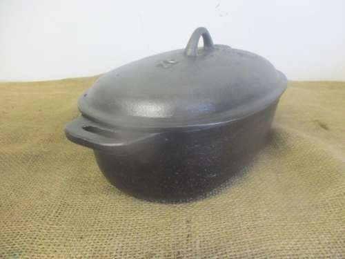 Real Nice Size Oval JMI 20 Cast Iron Flat Bottom Casserole