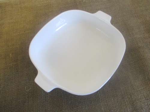 Beautiful Vintage Corning Ware MW -9 -8 Square Casserole Dish By Corning. N.Y. USA     1980's