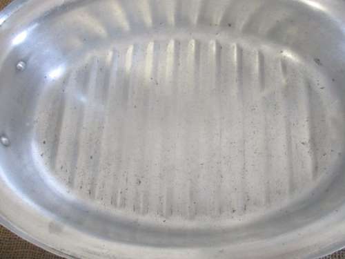 Very Beautiful Large Vintage Old Fashioned Aluminum Hart Oval Roasting Pan