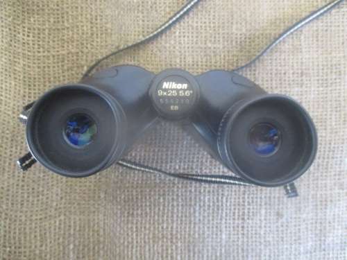Very Beautiful Pocket Size Nikon 9 x 25 CF III Binocular In Original Pouch