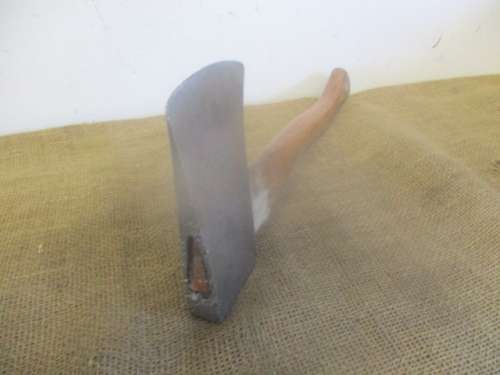 Nice Very Old 2lb Small Solid Steel Wood Hand Axe                       Made In China