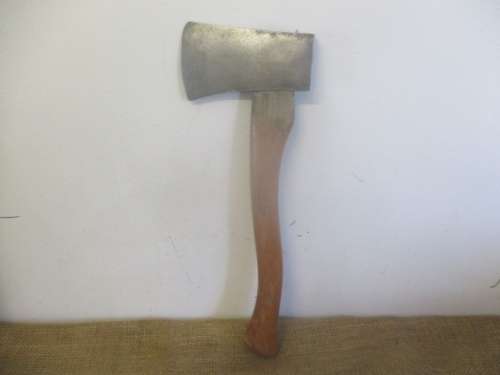 Nice Very Old 2lb Small Solid Steel Wood Hand Axe                       Made In China