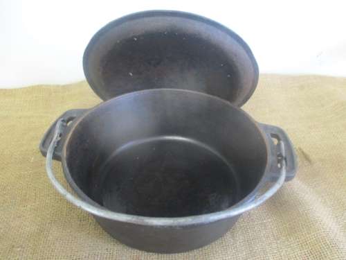 Just The Right One For Potbrood.....Nice Size Bestduty Cast Iron 10 Flat Bottom Pot With Falkirk Lid